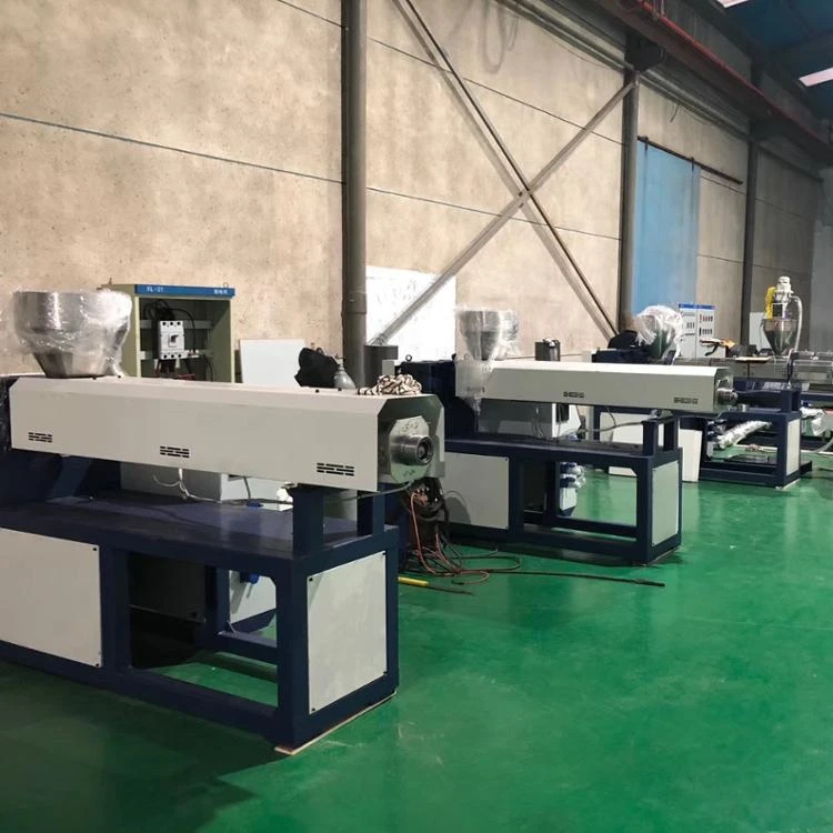 automatic 65 Melt blown non woven fabric cutting machine