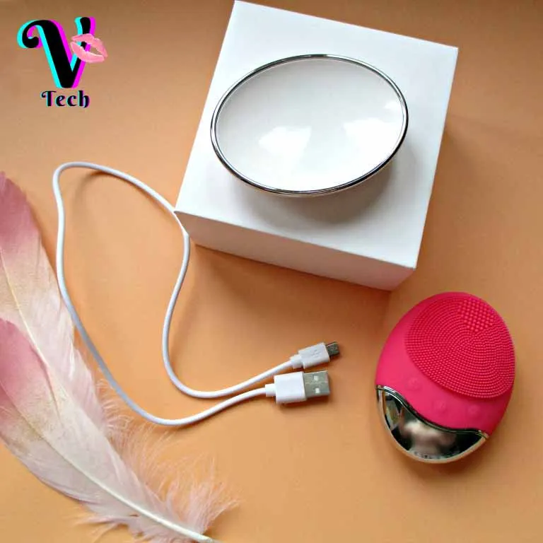 Custom Rechargeable Hand Massage Facial Cleansing Silicone Face Brush Wholesale IPX7 Waterproof