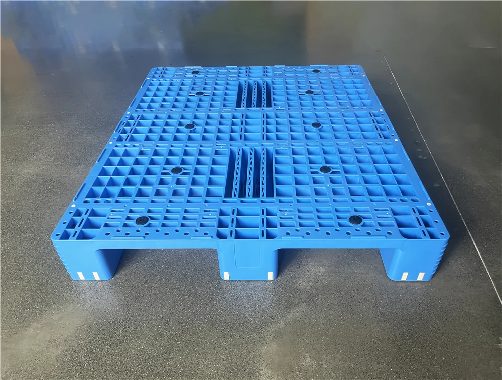 wholesale warehouse use 1200x1000 mm blue color four-way entry injection molded PP material plastic pallet