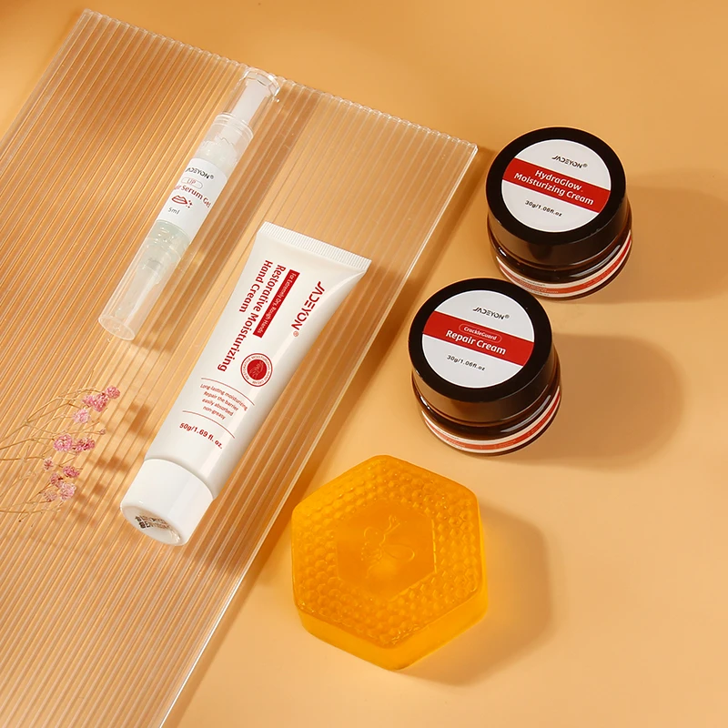 Organic Lip Care Serum Care Gift Set Winter Repair Hydra Moist Moisturizer Skin Moisturizer Gloss Collagen Soap Self Care Gift