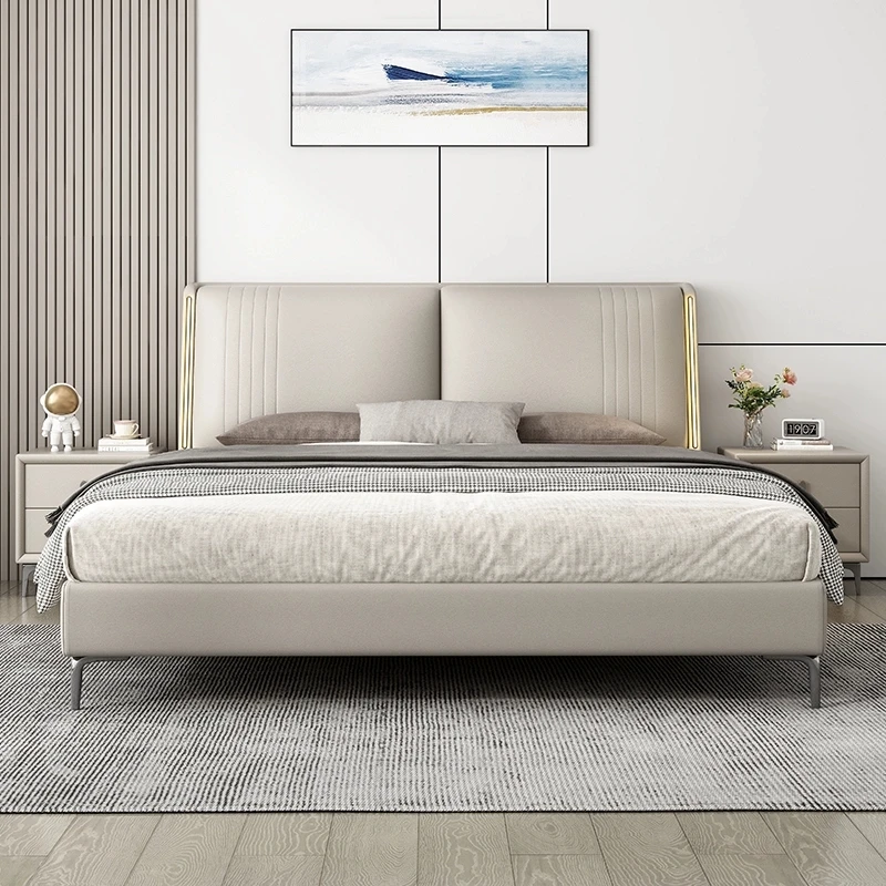 Simple and high quality larch bed frame queen size bed with head layer cowhide leather Bedroom Soft Bed