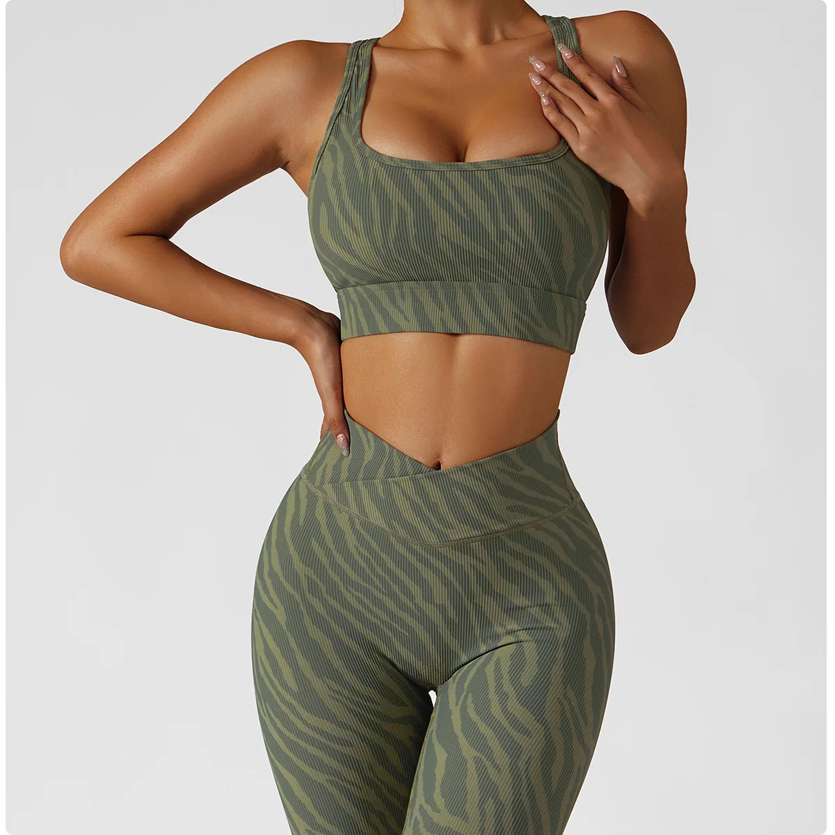 2022 New Animal Print Seamless Fitness Yoga Wear Sexy Push Up High Impact Women Sports Bras