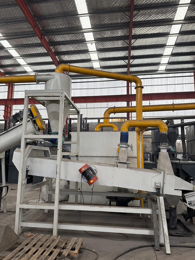 Low Price Car Electric Battery Recycling Plant Equipment For Recycling Cell Phone Batteries Wasted Battery Recycling