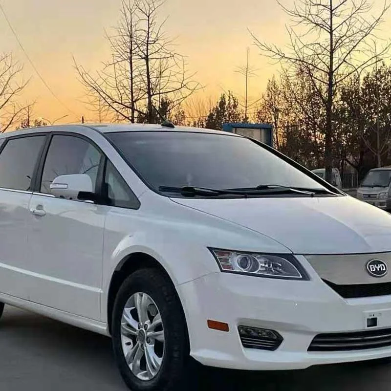 Б/у 2016 BYD E6 Электрический MPV NEDC диапазон 400