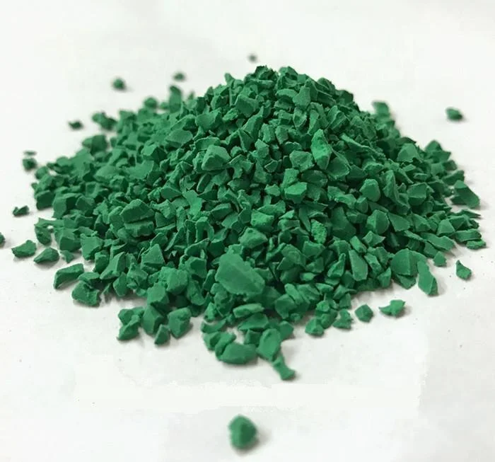 Площадь игровой площадки в парке резиновые гранулы