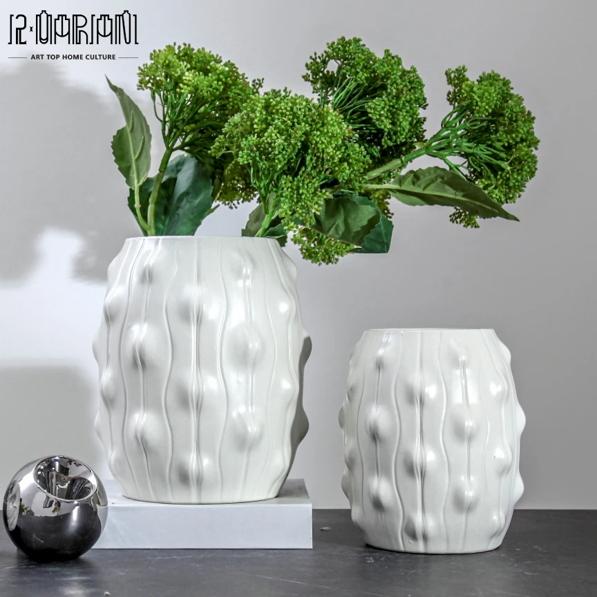 ChaoZhou Wholesale Minimalism Decoration Nordic Beautiful Ceramic Round Vases For Interior Living Room