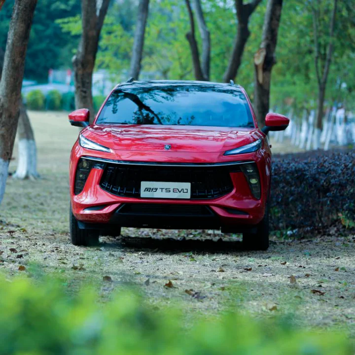 High speed and new design Dongfeng Forthing car GCC Euro 5  suv T5 EVO for sale