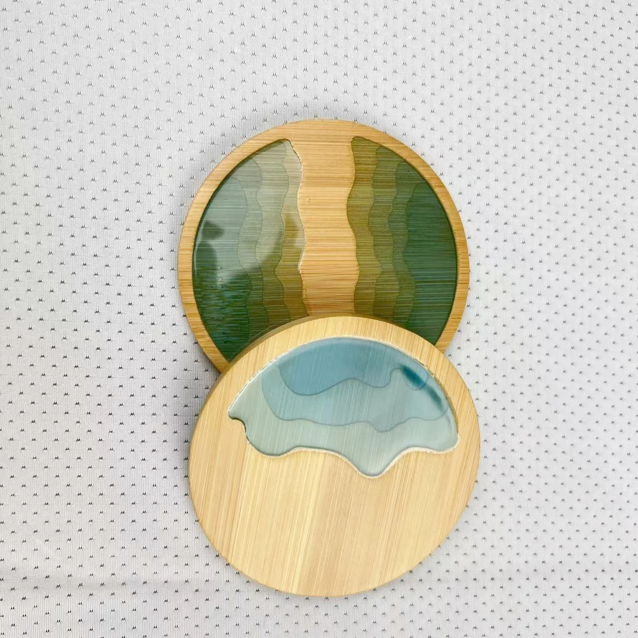 Set of 6 resin charms Ocean Wave Epoxy Coasters for drinks Resin Wooden Square Coasters - Unique Handmade Coaster for Table