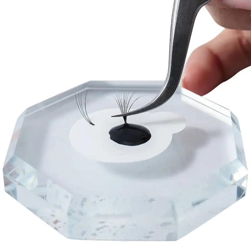 Wholesale Lash Glue Strong Low Fume Quick 0.5 Second Waterproof  Eyelash Extension Glue 0.5s Glue 8 9 Week Retention BestBelong