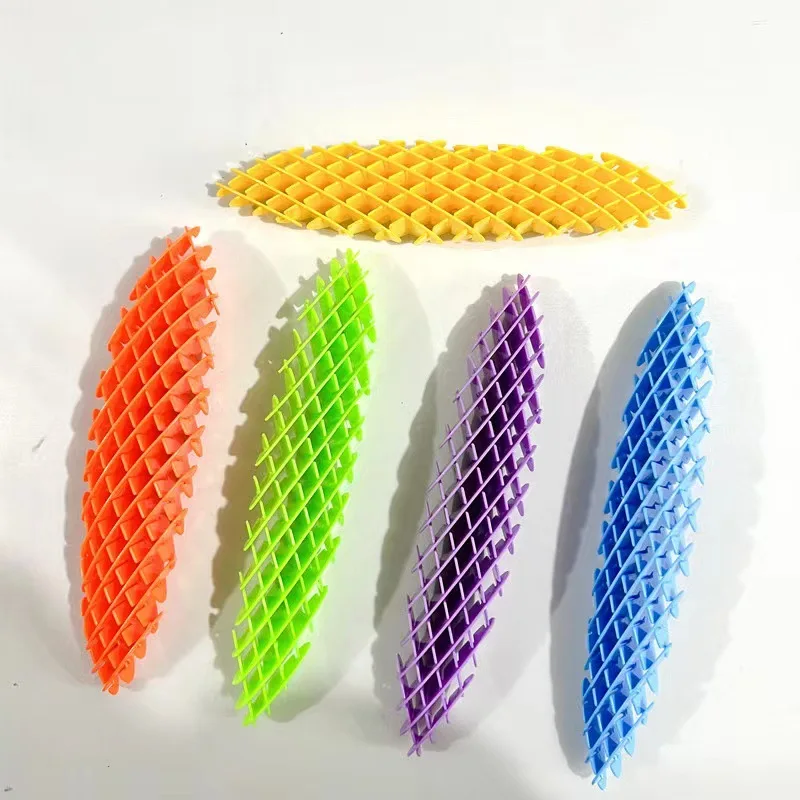 2024 Wholesale 24cm Squeeze Toys for Kids Worm Squish Fidget Toy Healing Elastic Net Decompression Toy Children Gift