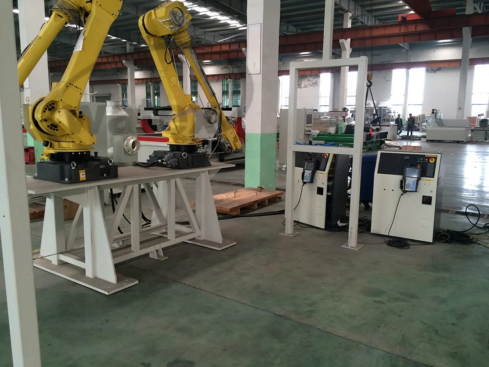 Pure water jet cutting machine with robot arm for 3D cutting