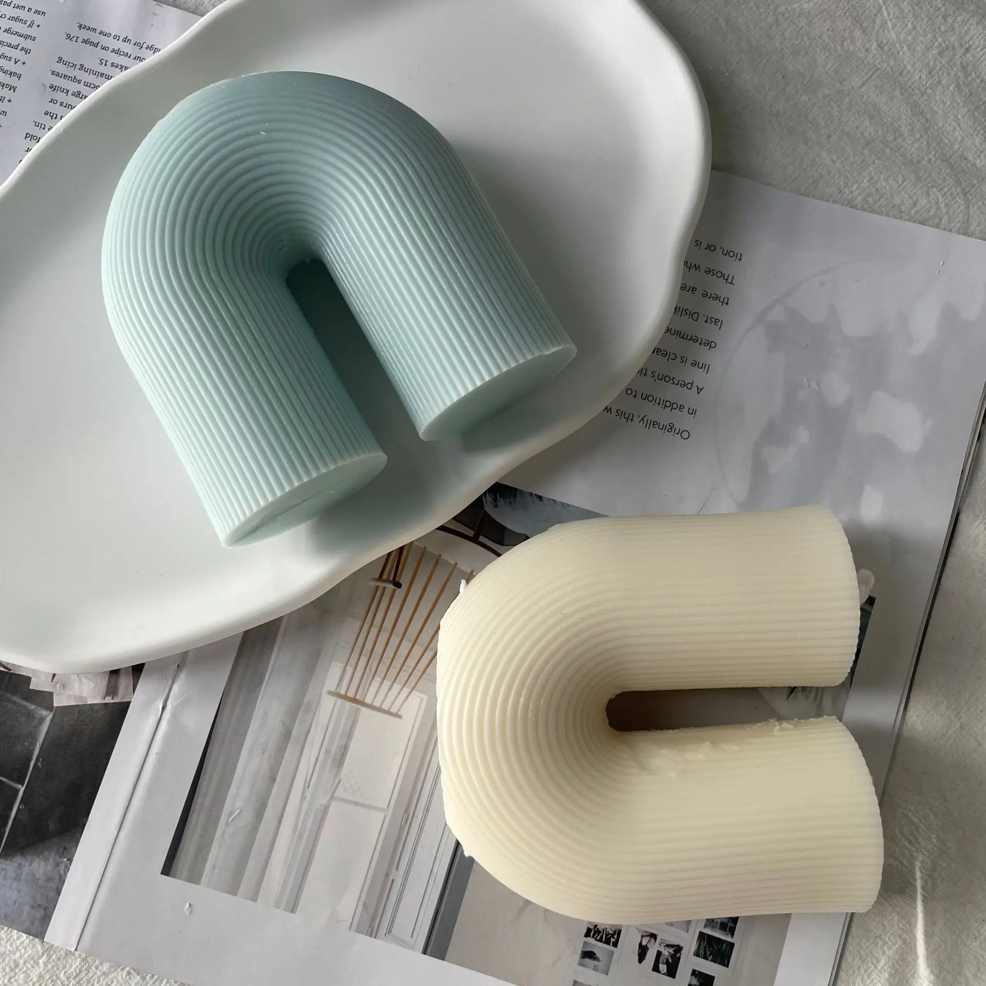 U Shape Resin Molds for Aromatherapy Candles DIY Casting Epoxy Mold for Soap,Candle, Chocolate, Plaster or Art Festive Crafts