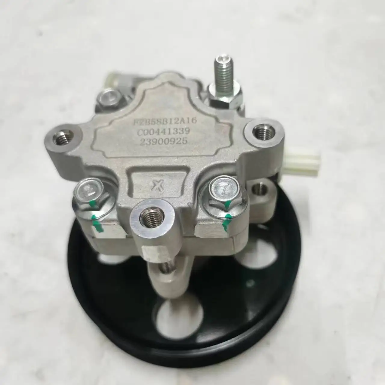 SAIC MAXUS Original T60 6pk power steering pump C00099406 C00441339