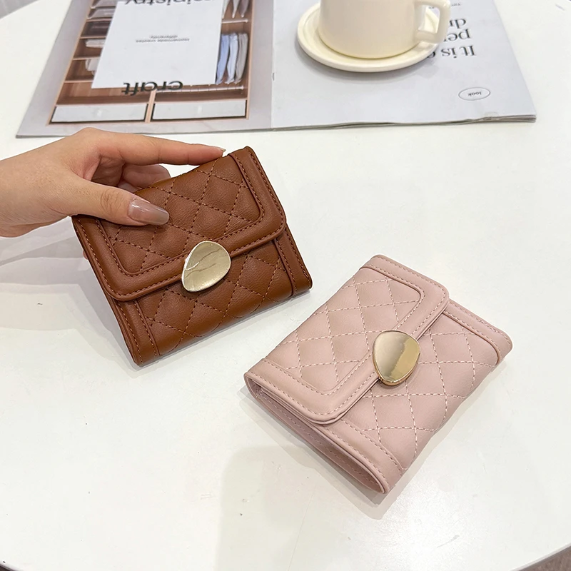 2024 Fashion Designer Faux Leather Luxury Quilted Trifold Mini Wallet for Girls