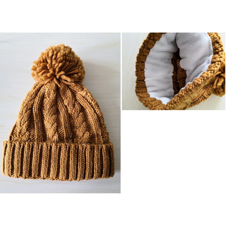 Ladies Knitting Cable Pattern Plain Set of Hat ,Mittens, Scarf with polar fleece inner linning for Winter