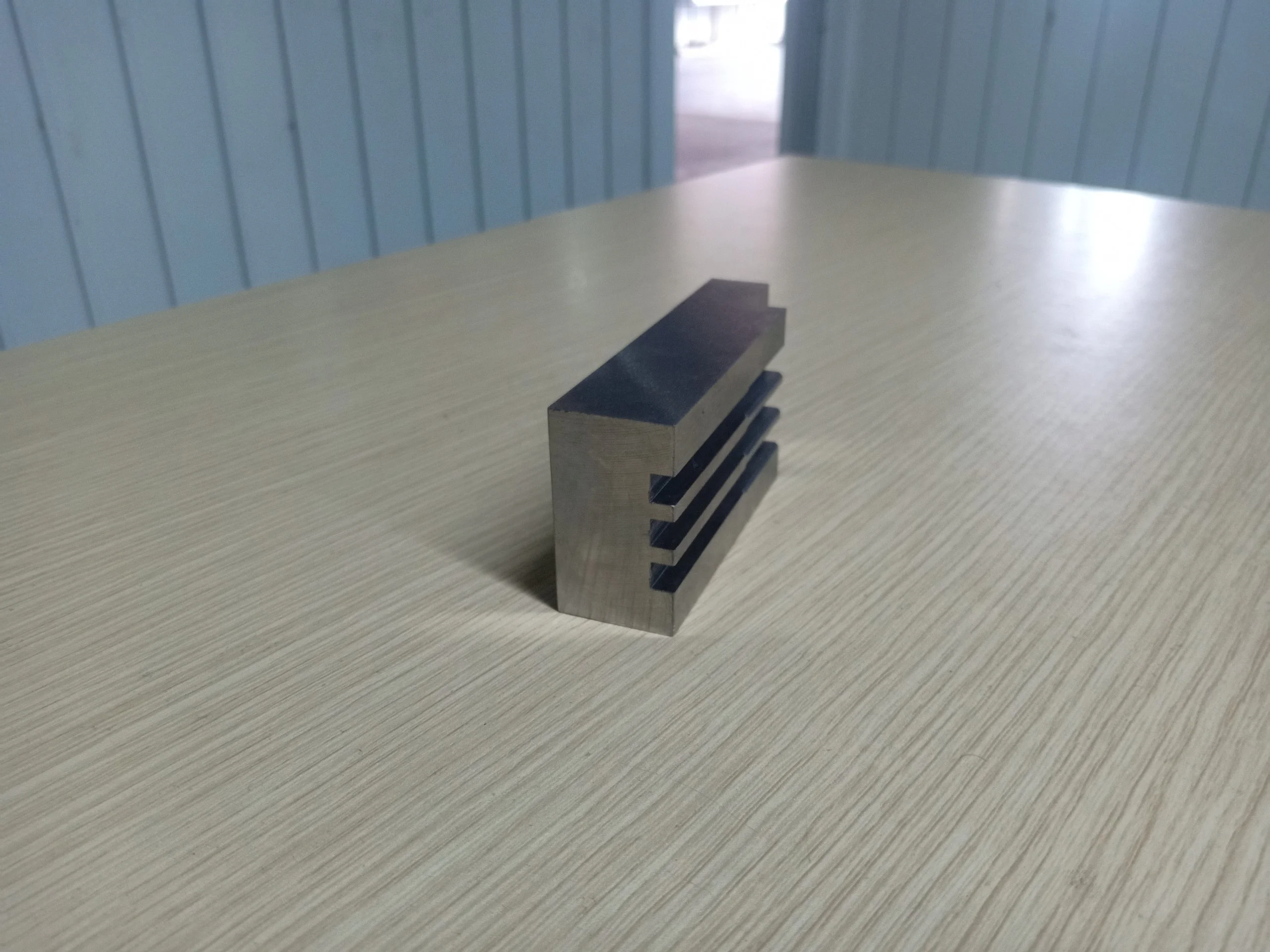 HOT SELLING LARGE CNC PRECISION MACHINING  CNC PRECISION HIGH QUALITY CNC TOOLS