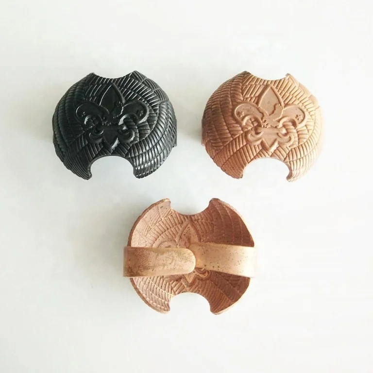 metal metallic boy scout scouts campaign coat collar label chest pocket clothing uniform clothes lapel pin badge emblem pins