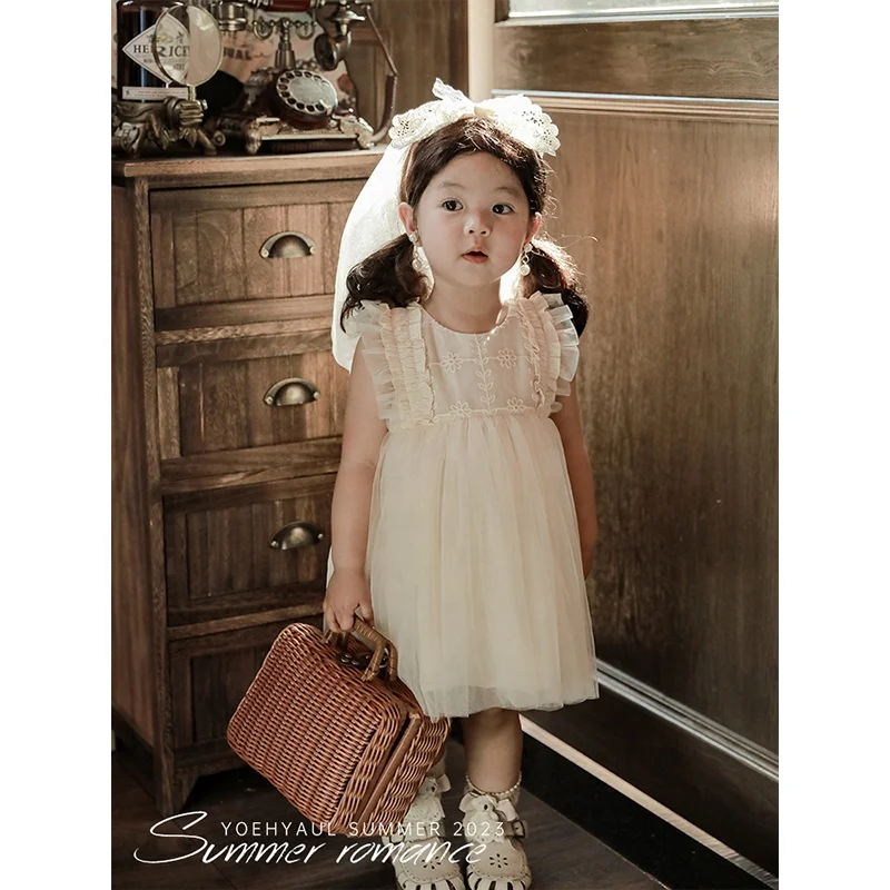 Exquisite Embroidery Sweet Beautiful Children Dress For Kids Girl 7 To 8 Years Old Beige Gauzy Cotton Kids Baby Girl Dress