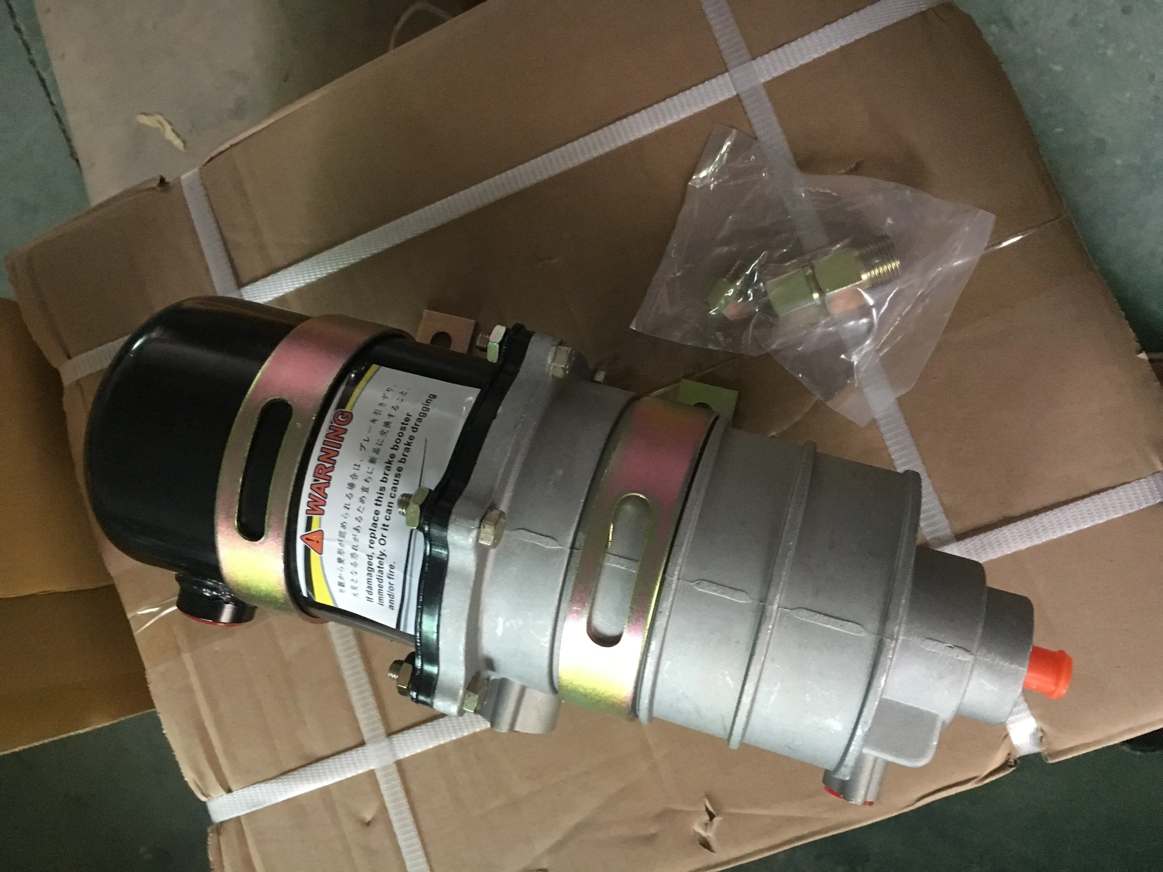 DR-31 / DR31 Air Dryer Assy for mitsubishi fuso FV415 oem MC837497 MC862244