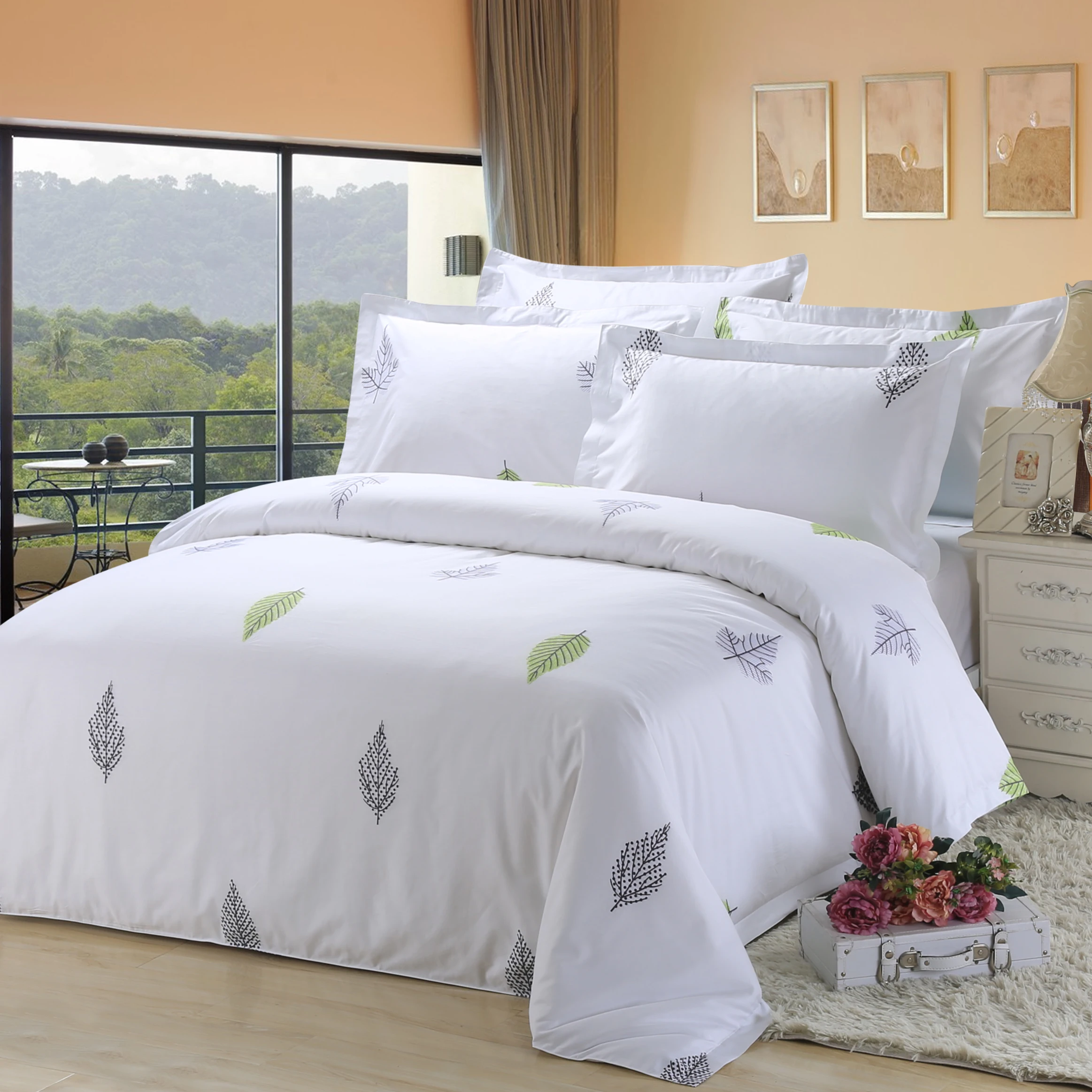 White plain 4pcs luxury bedding set 100% cotton hotel bed linen