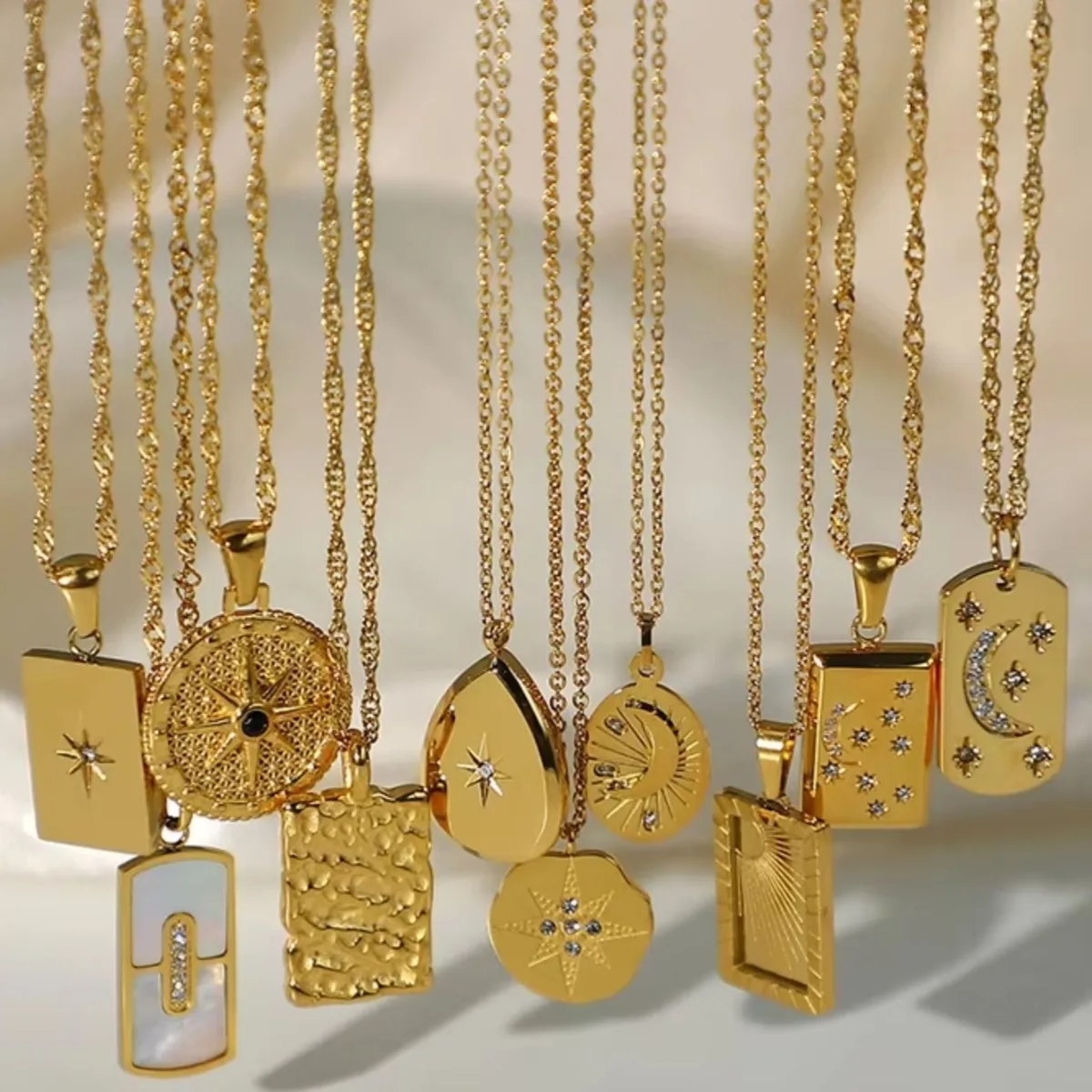 designer jewelry famous brands Pendant 18K Gold Plated charms Moon Star crescent necklaces stainless steel Necklace