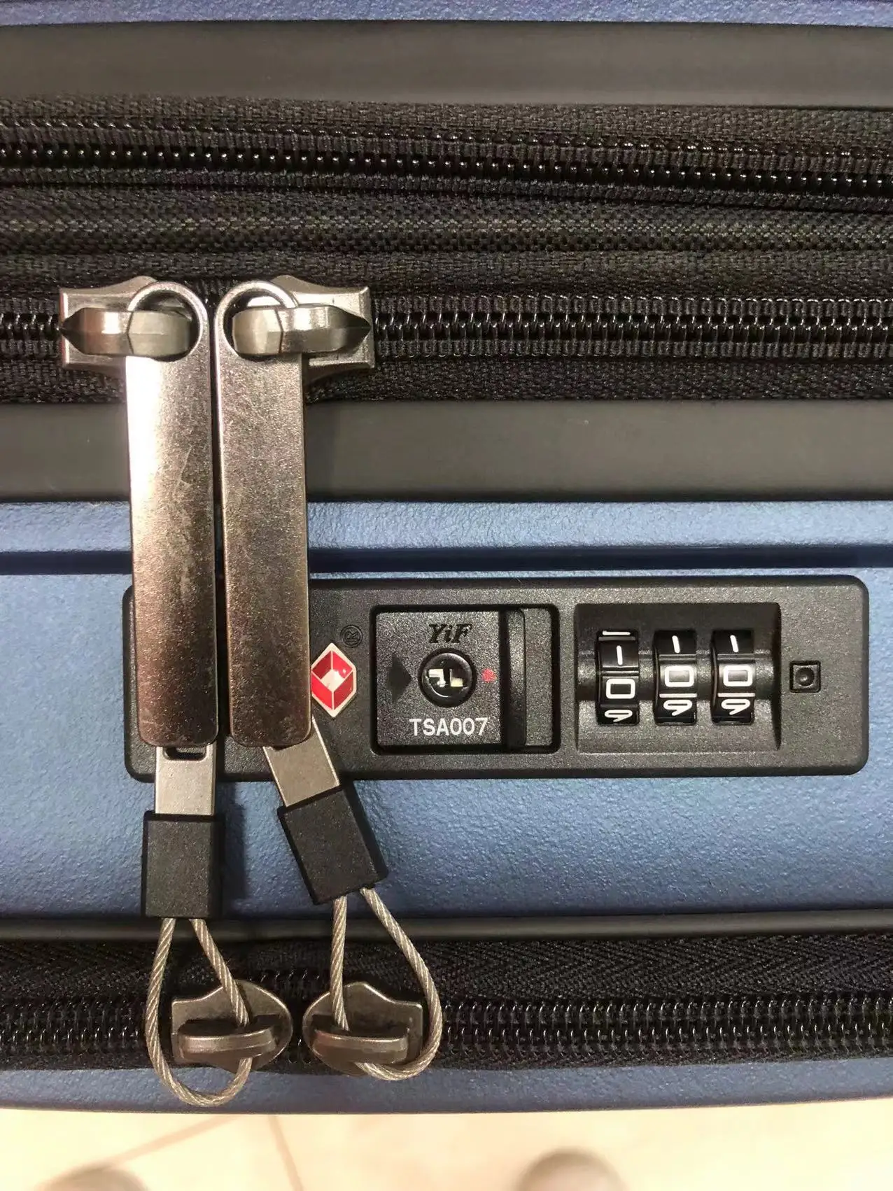 Factory New Design PP luggage with High Quality Spinner and Three Piece Travel  Suitcase