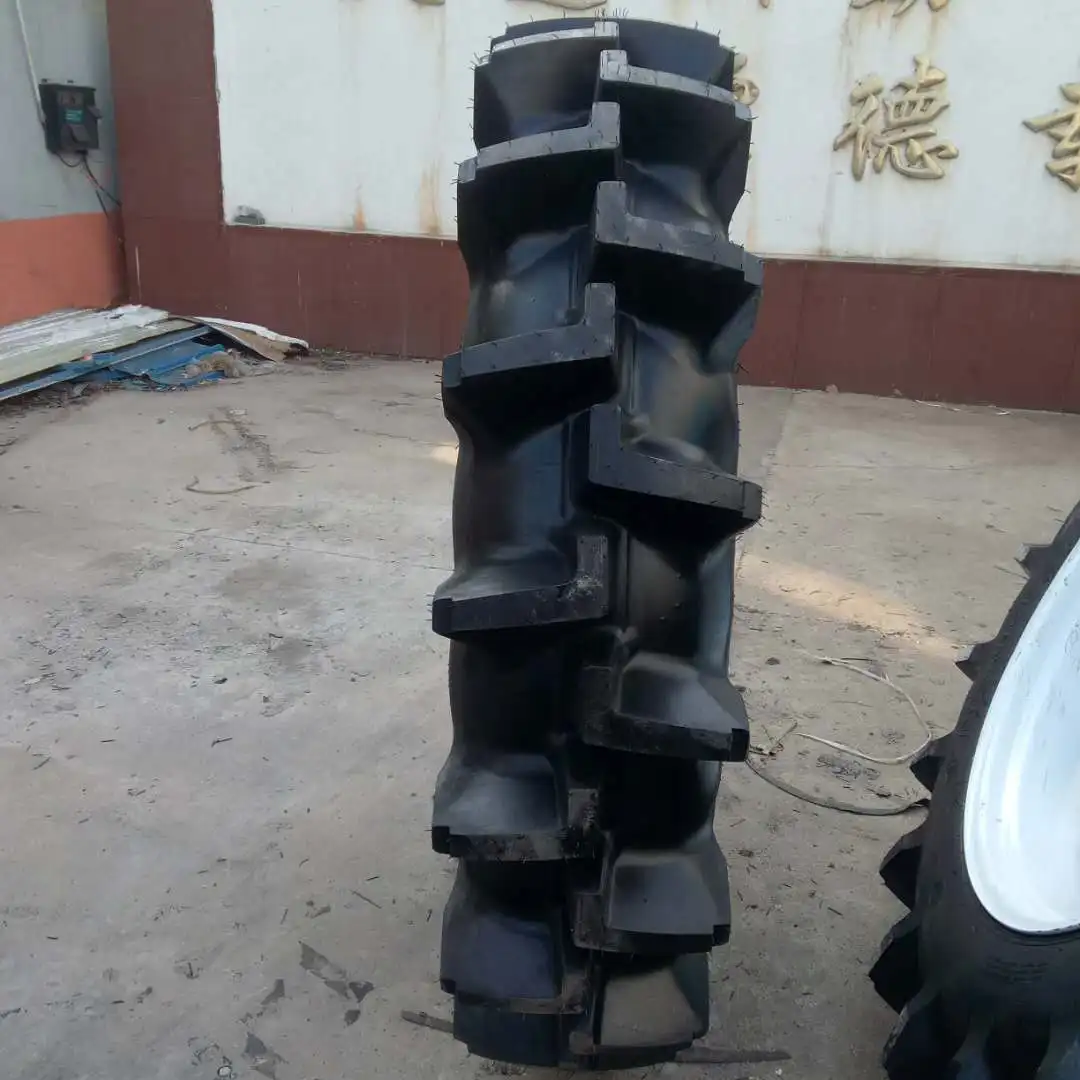 13.6-38 High-flower tractor tires for agricultural water fields can be equipped with steel rims 9.5 11.2 12.4 14.9-20-24-28-30