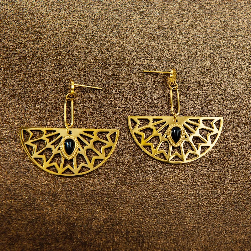 Fashionable and Personalized Natural Stone Droplets 14 K Gold Fan shaped  Stainless Steel Earring
