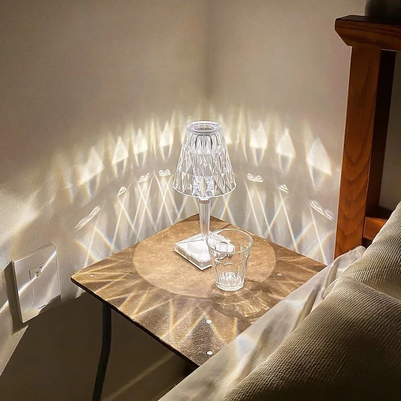 Modern Luxury Simple Style Acrylic Crystal Table Lights Rechargeable Restaurant Cordless Battery LED