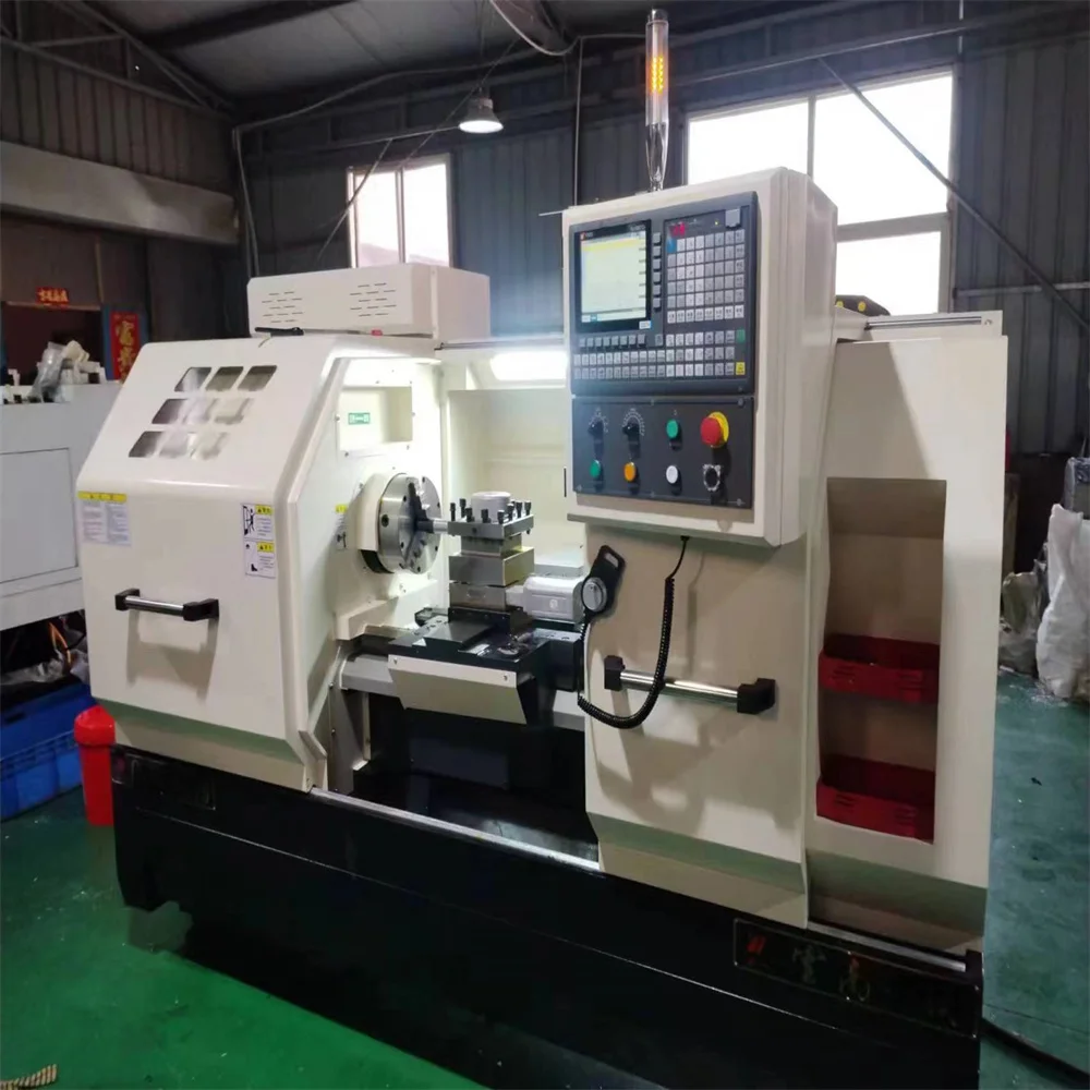 China CK6140 small horizontal CNC automatic lathe machine for wheel on sale