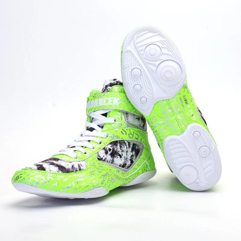 Low-top Free Fight High-top Combat Training Weightlifting Wrestling Boots Long Boots Boxing Shoes Boxing Men and Women Black EVA