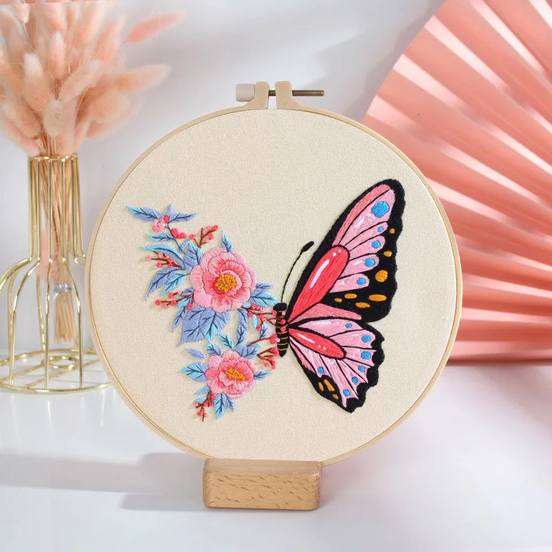 Wholesale DIY Butterfly Embroidery Kit For Beginner Floral Modern Plant Hand Embroidery Kit with Needlepoint Hoop DIY Craft Kit
