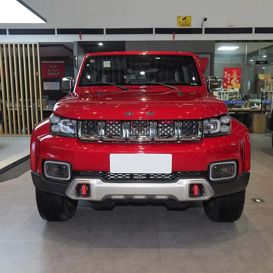2024 с правым рулем Beijing автоматический кожаный BJ40 Plus Baic SUV Compact 4x4 2 3 T 211ps 6-Скоростной светодиодный Электрический светильник Turbo ACC