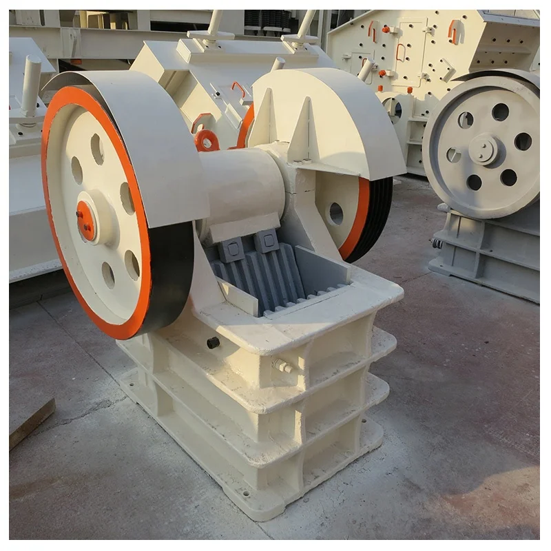 Small size mining clay soil concrete gravel brick crushing machine mini scale portable quarry rock stone jaw crusher plant price