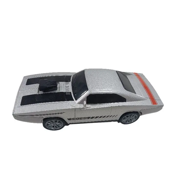 Подгонянная 1:24 имитация вытягивания автомобиля литая модель металлические игрушки