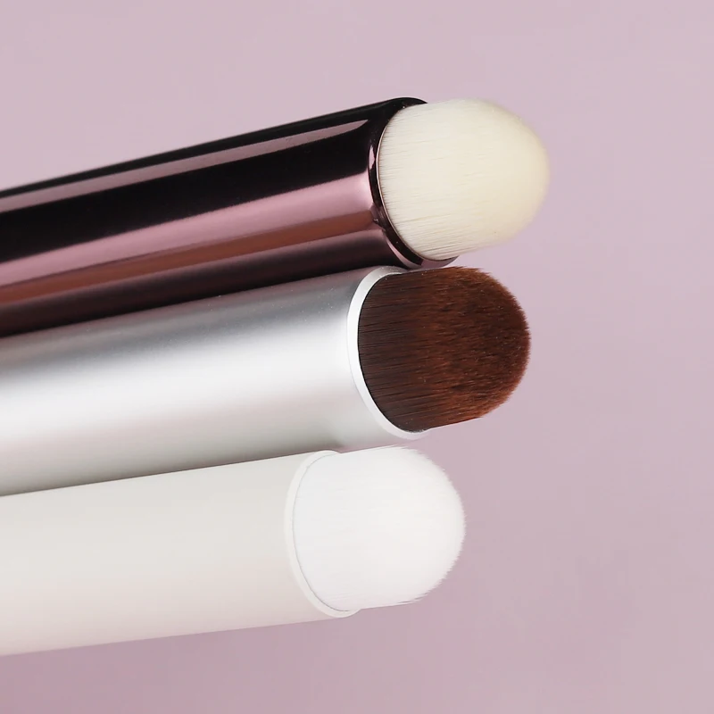 New Design High Quality Lip Brush Round Hair Concealer Brush Light Handle Makeup Brush Set Wholesale