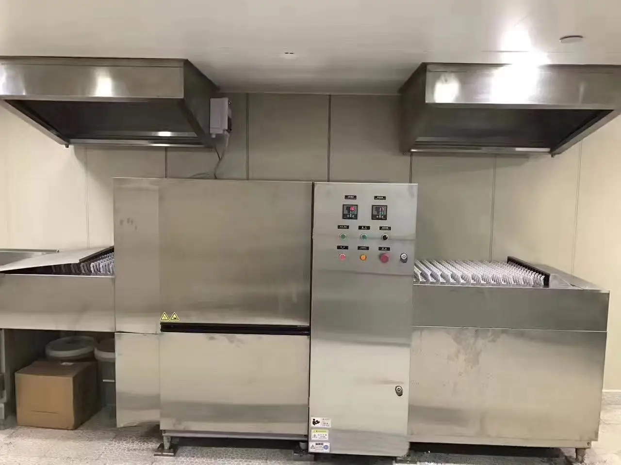 Industrial & Hotel Tunnel Dishwashing Machine with Dryer Unit Stainless Steel Freestanding for Kitchen & Restaurant Use
