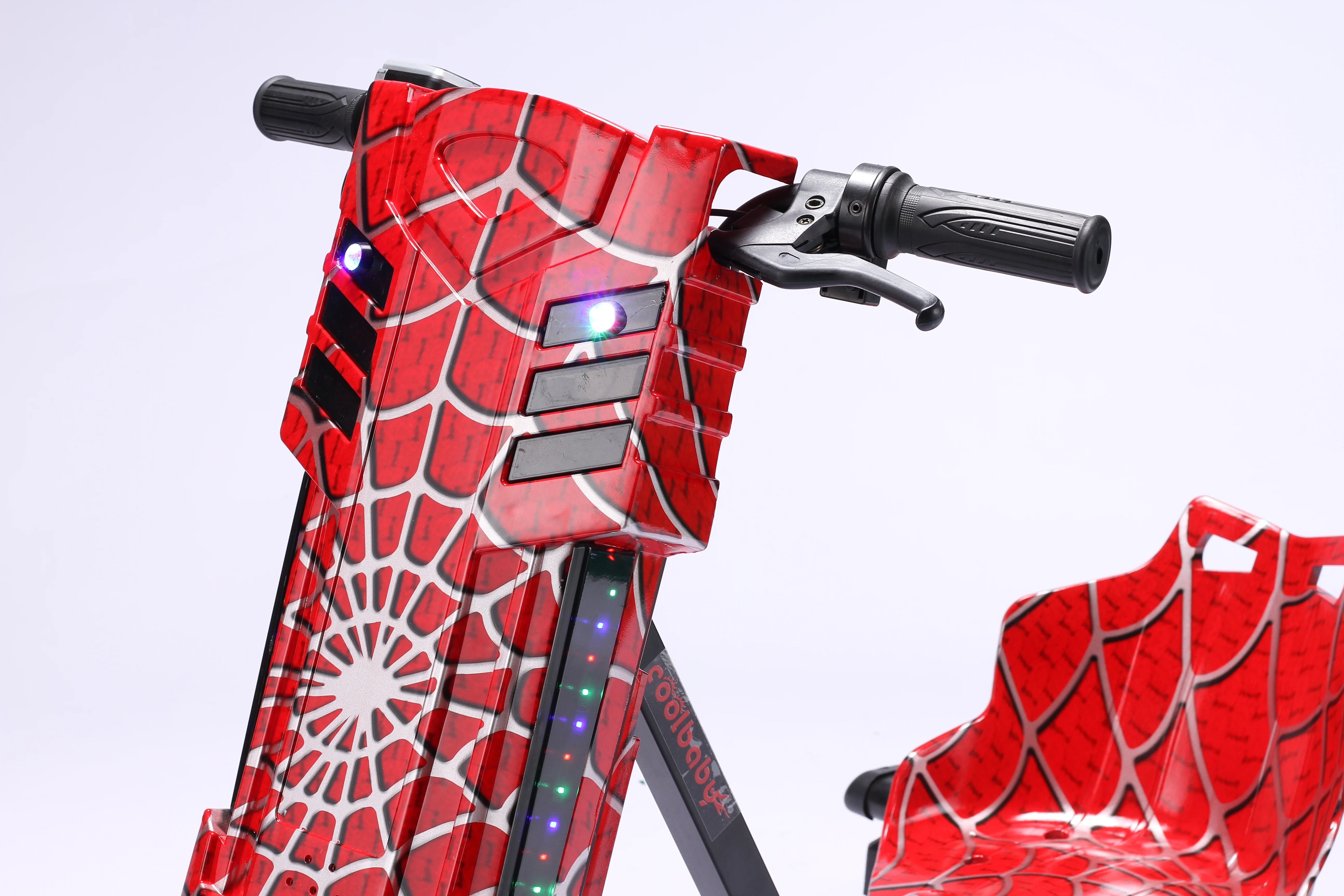 Strong Power 6.5 Inch Three Wheels Electric Drift Scooter Trike With Adjustable Frame Bluetooth Speaker For Kids And Adults