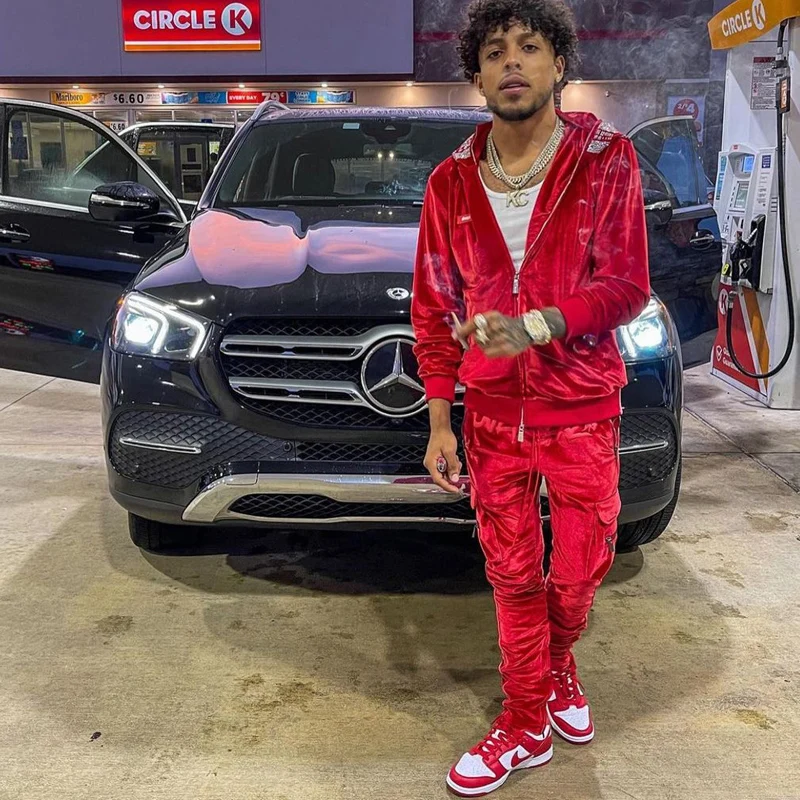 Wholesale Street Clothes Tapered Sweatsuit Slim Sports Tracksuit Retro Tracksuit