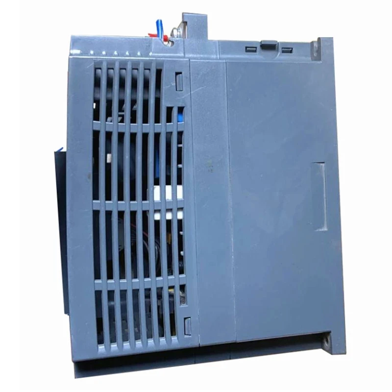 Schnei der ATV310 Series Frequency Converter ATV310HU55N4A ATV-310HU55N4A Variable Speed Drive5.5 KW 7.5 HP 380 460V 3 Phase