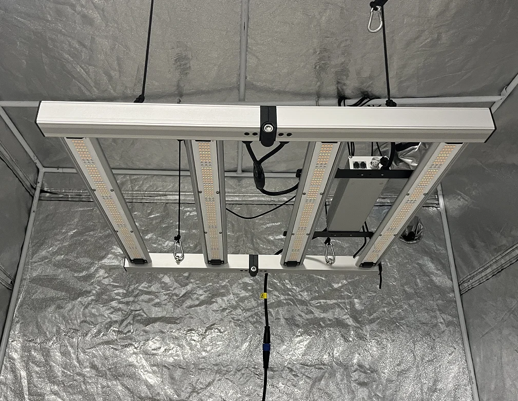 2024 240W LED Foldable Grow Light Bar Full Spectrum LM281B 240 Watt IP65 for Veg and Bloom Plant Growth Aluminum Body 1000W