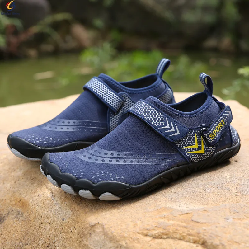 Factory wholesale new product factory direct outdoor men hiking shoes source tracing shoes water shoes