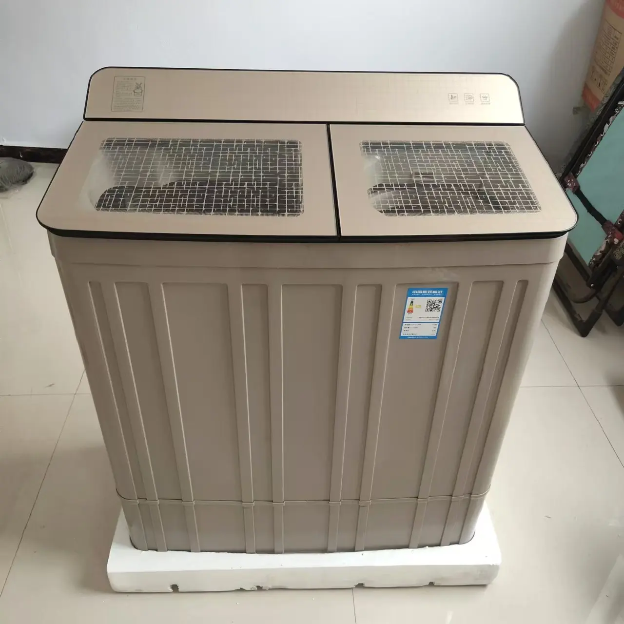 Hot Selling 15kg Semi-Automatic Dual Bucket Electric Washing Machine Dryer Large Capacity Home School Commercial Hotel Use Top