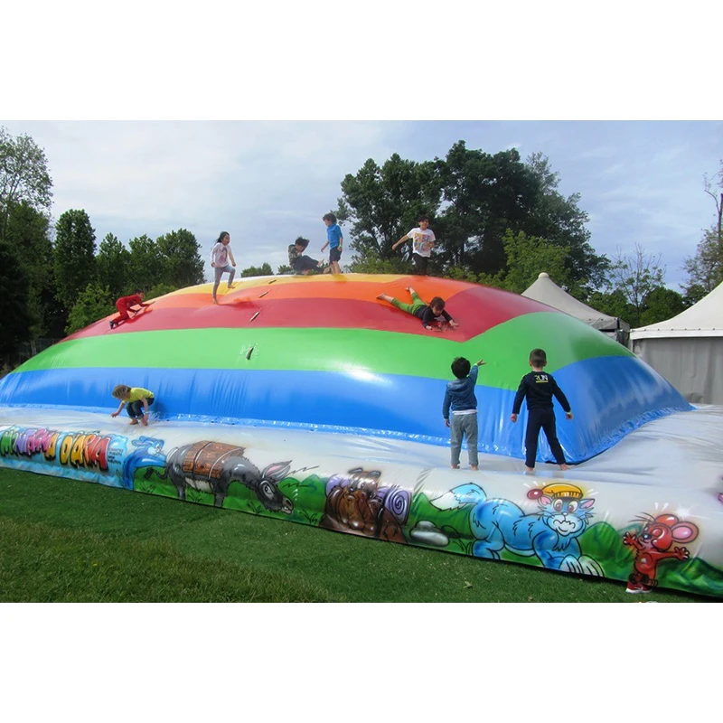 Large rainbow color inflatable airbag inflatable game montagne for kids outdoor play