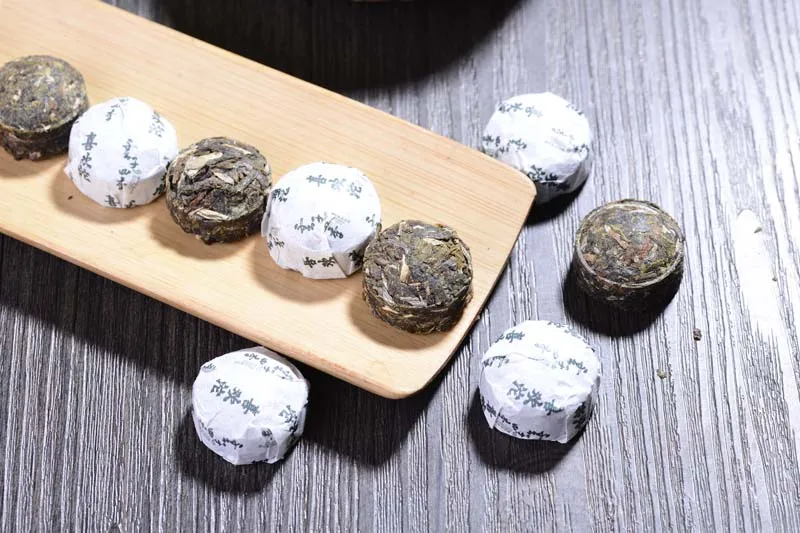 
Chinese Energy Refreshing Morning Unisex Superfine Sheng Puer Tea Ball Gift Box Puer Tea 