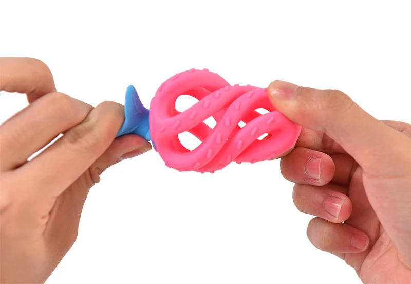 Food Grade Bpa Free Soft Baby Chew Teething Toy Strawberry Shape Baby Teether Toys