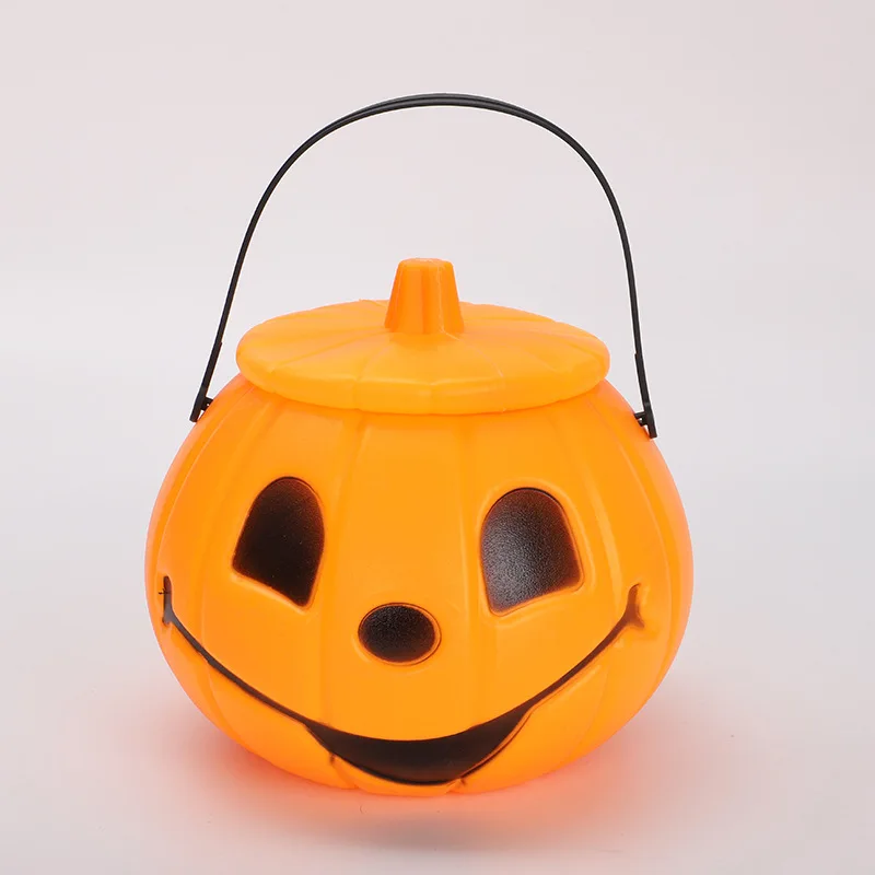 Jack-o-lantern with cover plastic pumpkin pail Halloween props lantern