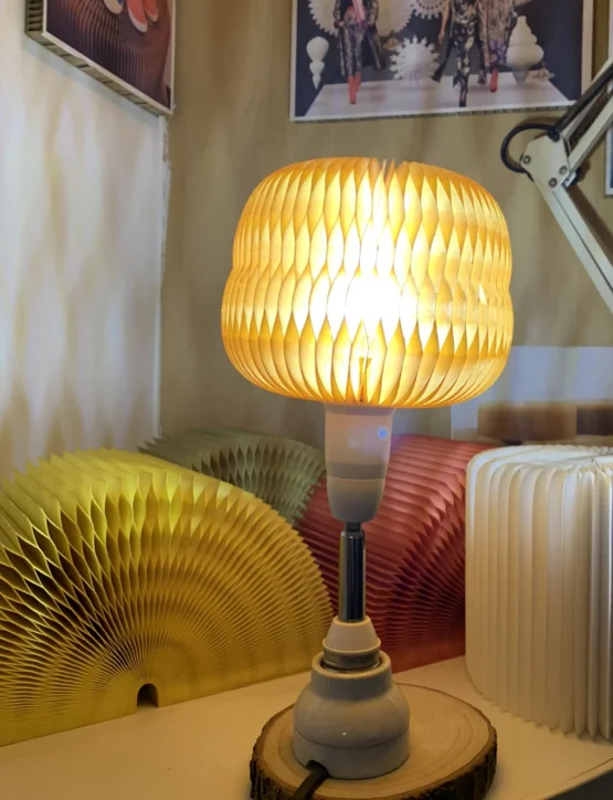 Folding lamp shade lamp cover