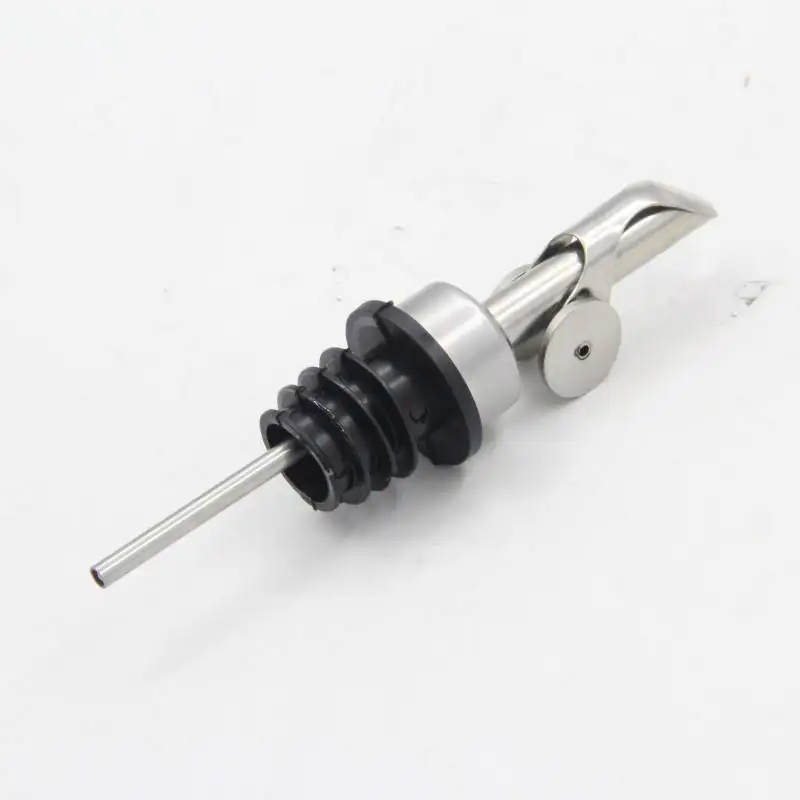 Wholesale stock 304 stainless steel kitchen cocktail olive oil bottle automatic opening and closing nozzle pour bottle lid