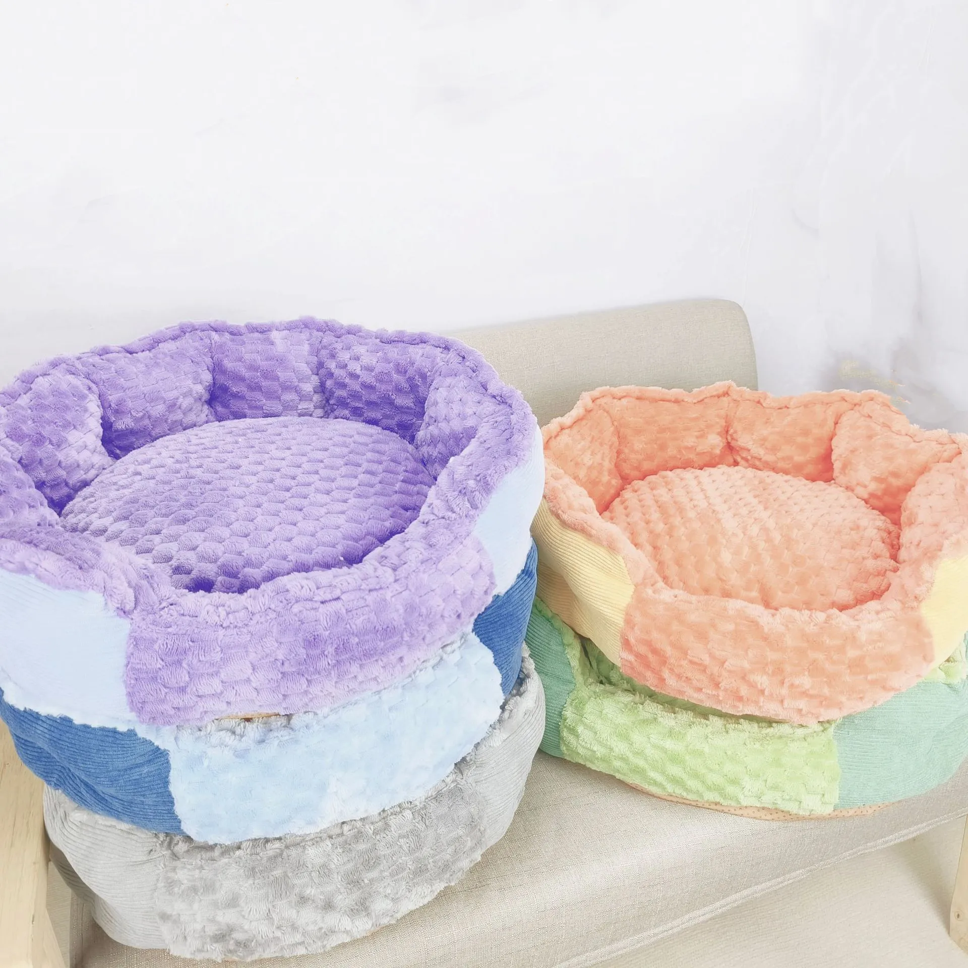 Warm Pet Beds Winter Bed For Dogs Comfortable Wholesale  Cat Bed